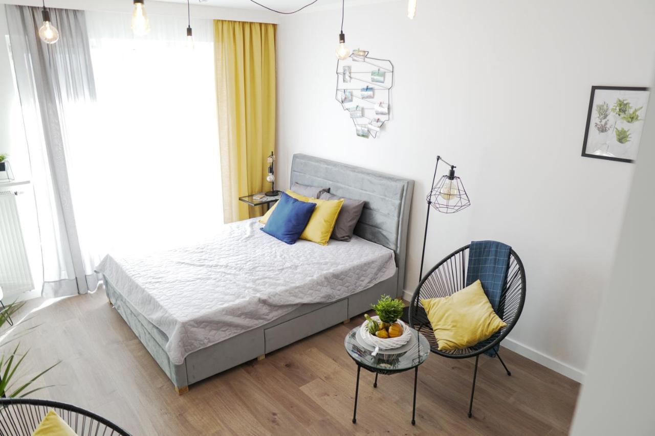 Vizzit Us Premium Apartments Varsavia Esterno foto