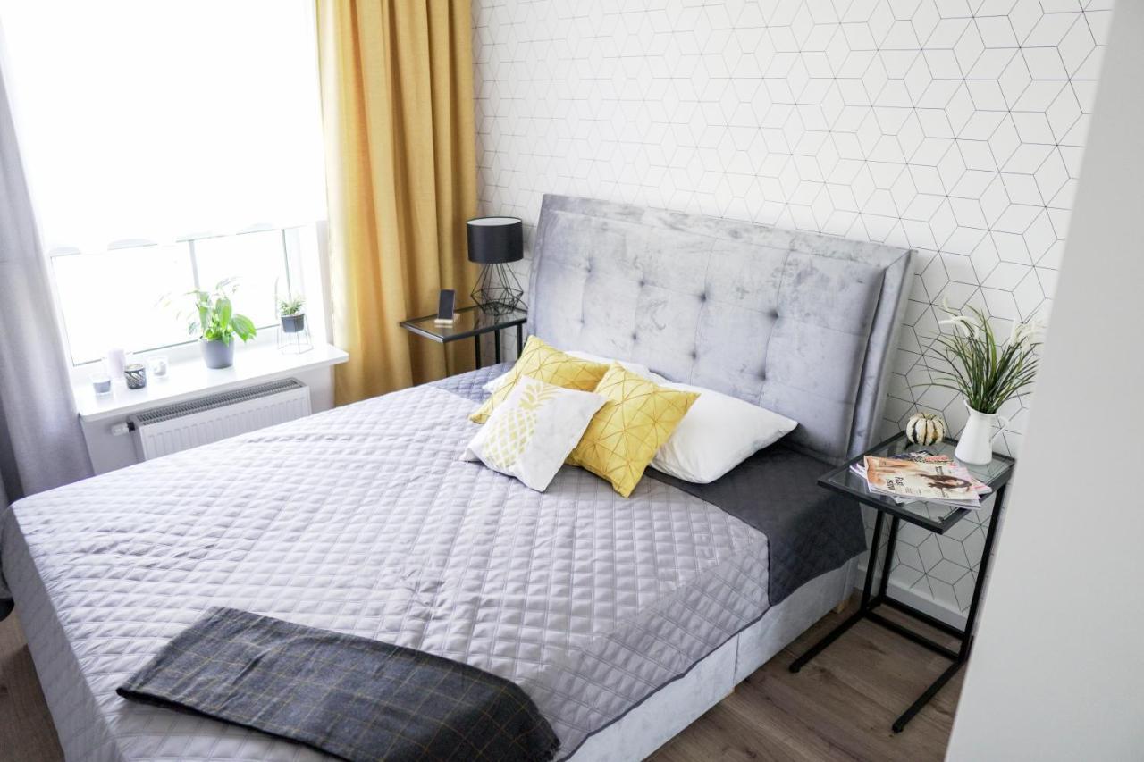 Vizzit Us Premium Apartments Varsavia Esterno foto