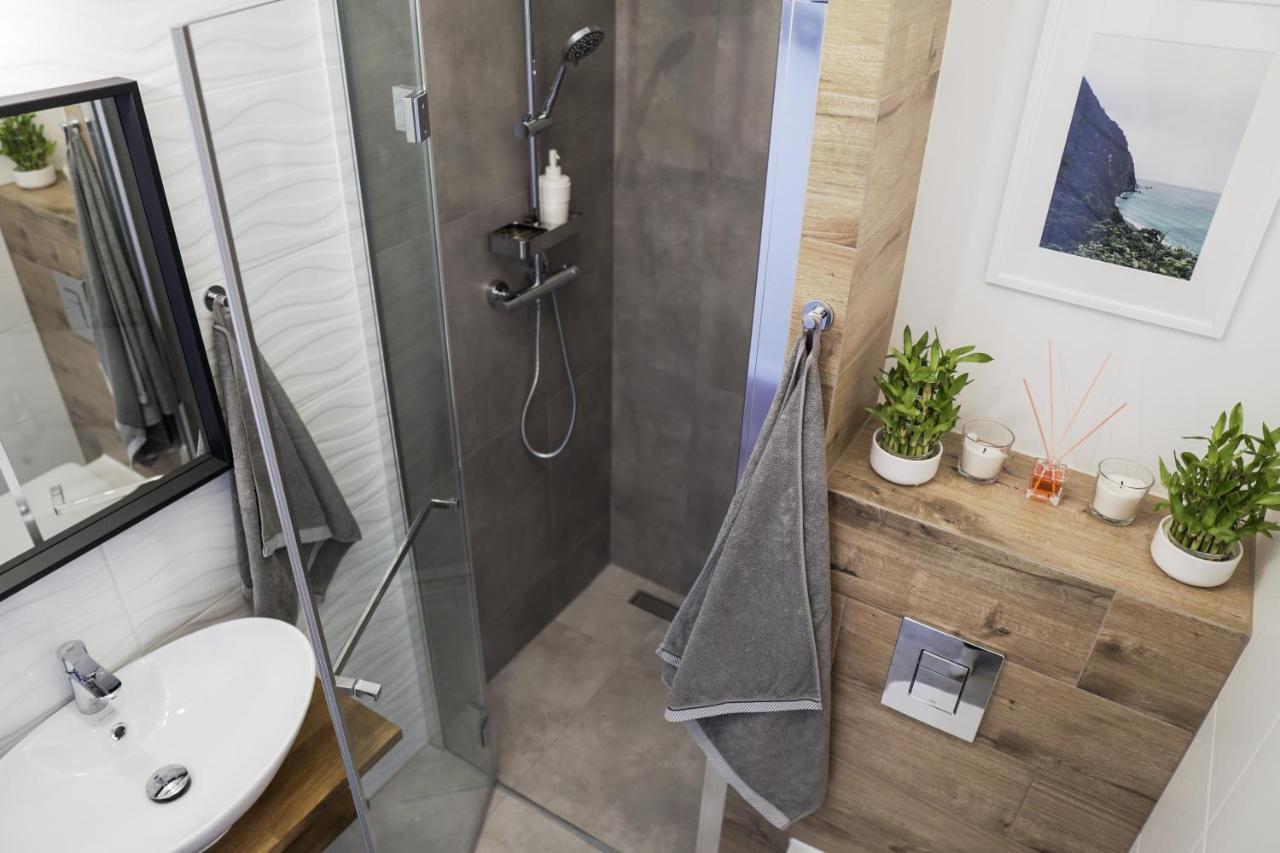 Vizzit Us Premium Apartments Varsavia Esterno foto