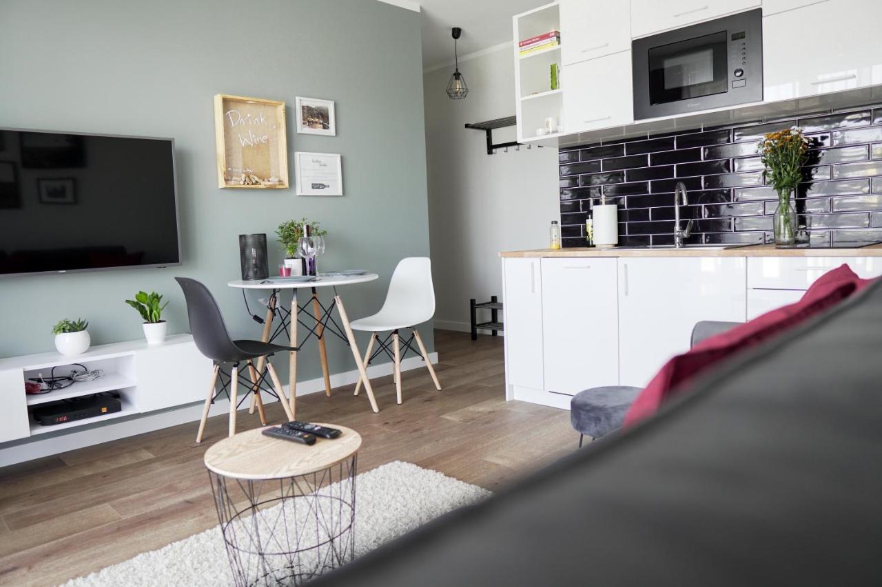 Vizzit Us Premium Apartments Varsavia Esterno foto